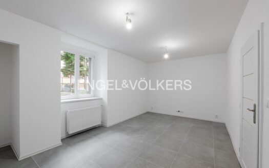 Pronájem bytu 1+kk, 33 m² – Praha, Břevnov, ulice Nad Kajetánkou