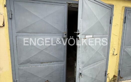 Pronájem Garáže, 15 m² – Praha, Vršovice, ulice Moskevská