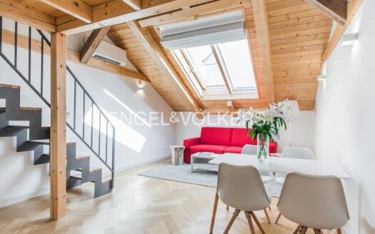 Pronájem bytu 2+kk, 79 m² – Praha, Nové Město, ulice Bolzanova