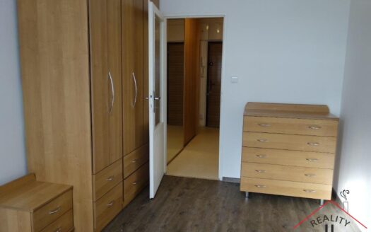 Pronájem bytu 2+kk, 45 m² – Praha, Chodov, ulice V jezírkách