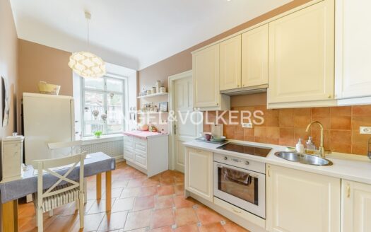 Pronájem bytu 2+1, 59 m² – Praha, Malá Strana, ulice Šporkova