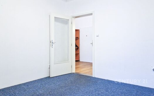 Pronájem bytu 2+kk, 65 m² – Praha, Záběhlice, ulice Hyacintová