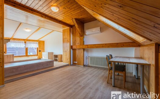 Pronájem bytu 2+kk, 54 m² – Praha, Strašnice, ulice Královická