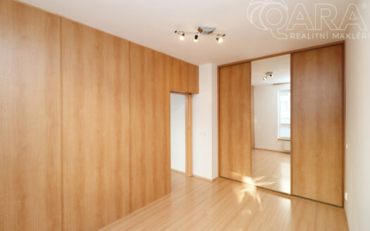 Pronájem bytu 2+kk, 46 m² – Praha, Libeň, ulice Kurta Konráda