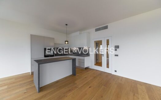 Pronájem bytu 2+kk, 71 m² – Praha, Smíchov, ulice Grafická