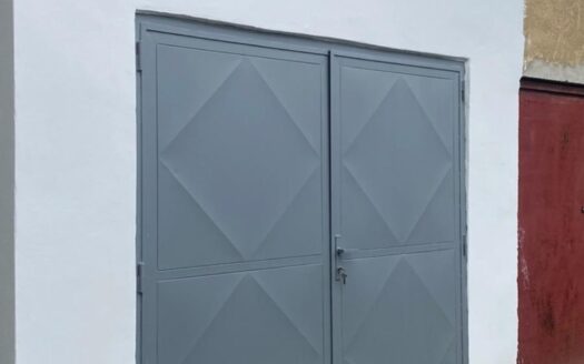 Pronájem Garáže, 13 m² – Praha, Dejvice, ulice Generála Píky