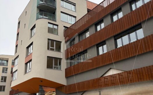 Pronájem bytu 2+kk, 45 m² – Praha, Radlice, ulice U Komína