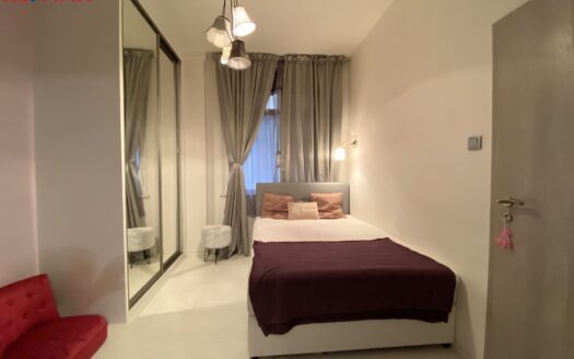 Pronájem bytu 3+kk, 90 m² – Praha, Staré Město, ulice Hradební