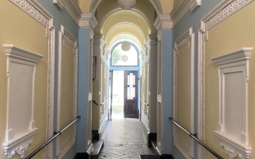 Prodej bytu 2+1, 56 m² – Praha, Malá Strana, ulice Všehrdova