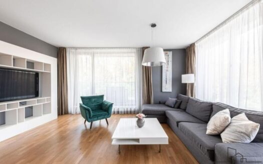 Pronájem bytu 4+kk, 117 m² – Praha, Smíchov, ulice Švédská