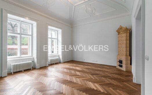 Byt 5+1 a více, 176 m² – Praha, Malá Strana, ulice Újezd 404 k pronájmu | REALT