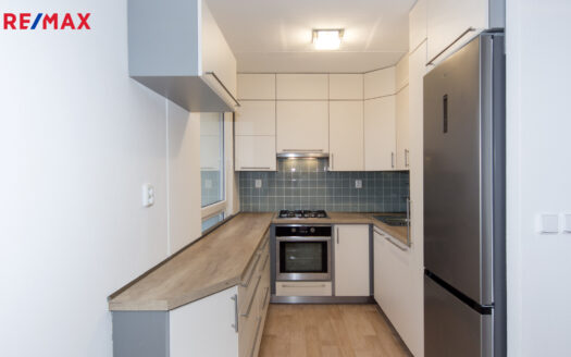 Pronájem bytu 3+1, 73 m² – Praha, Braník, ulice Vavřenova