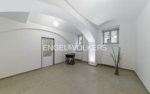 Pronájem bytu 2+1, 58 m² – Praha, Nové Město, ulice Legerova