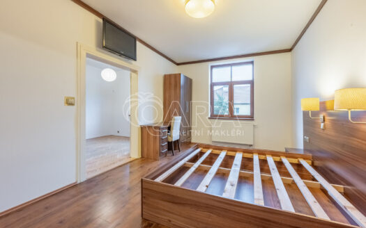 Pronájem bytu 2+kk, 46 m² – Praha, Strašnice, ulice U hráze