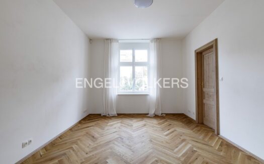 Pronájem bytu 4+kk, 120 m² – Praha, Vinohrady, ulice Hradešínská