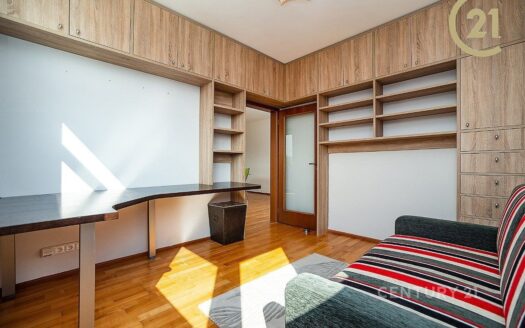 Pronájem bytu 4+kk, 100 m² – Praha, Záběhlice, ulice Mattioliho