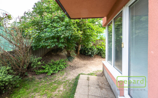 Pronájem bytu 1+1, 43 m² – Praha, Kbely, ulice Herlíkovická