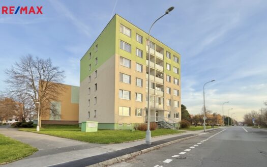 Prodej bytu 3+kk, 64 m² – Praha, Kyje, ulice Manželů Dostálových