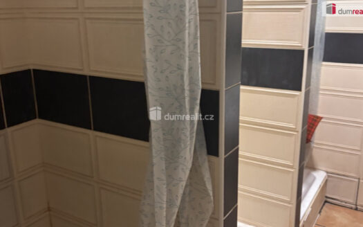 Byt 1+kk, 15 m² – Praha, Horní Počernice, ulice Mezi úvozy 1850 k pronájmu | REALT