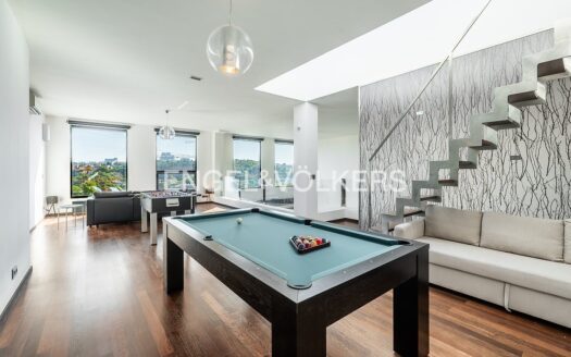 Pronájem bytu 3+kk, 288 m² – Praha, Smíchov, ulice Křížová