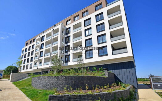 Pronájem bytu 2+kk, 54 m² – Praha, Hlubočepy, ulice Ondrákové