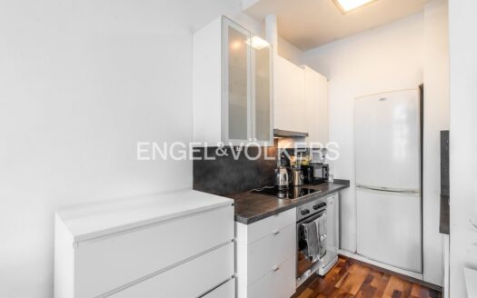 Pronájem bytu 1+kk, 32 m² – Praha, Libeň, ulice Na žertvách