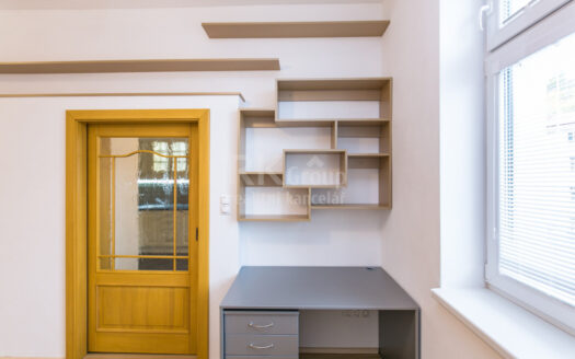 Pronájem bytu 2+kk, 42 m² – Praha, Smíchov, ulice Na Neklance