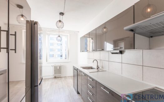 Byt 4+1, 79 m² – Praha, Háje, ulice Hekrova na prodej | REALT