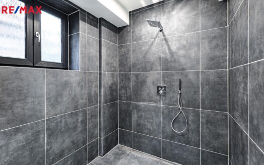 Prodej bytu 3+kk, 47 m² – Praha, Košíře, ulice Píseckého