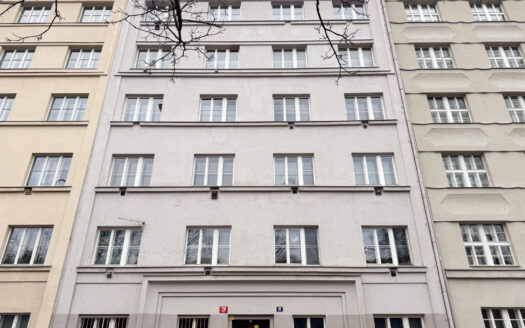 Pronájem bytu 1+1, 54 m² – Praha, Nusle, ulice Sekaninova