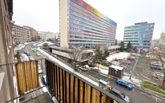 Pronájem bytu 3+1, 63 m² – Praha, Vršovice, ulice Kavkazská