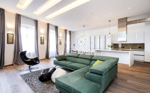 Pronájem bytu 3+kk, 186 m² – Praha, Nové Město, ulice Truhlářská