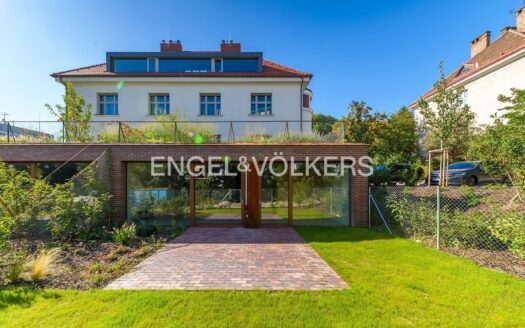 Byt 4+kk, 116 m² – Praha, Vinohrady, ulice U zdravotního ústavu k pronájmu | REALT