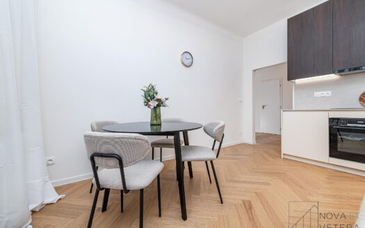 Prodej bytu 3+kk, 82 m² – Praha, Holešovice, ulice Osadní