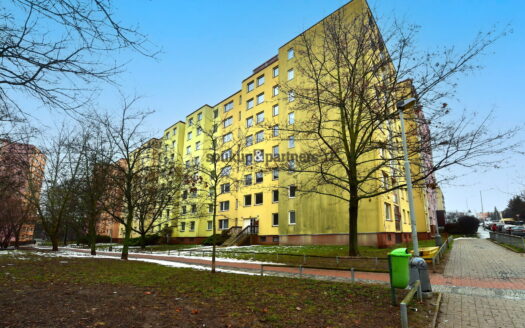 Prodej bytu 1+kk, 29 m² – Praha, Hlubočepy, ulice Pivcova