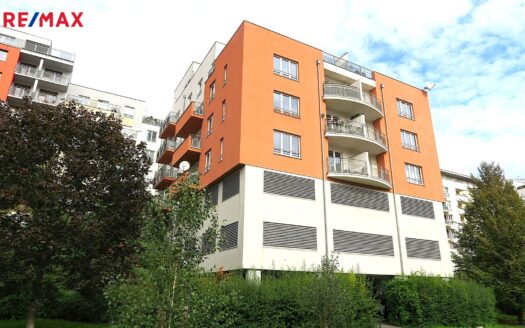 Byt 1+kk, 35 m² – Praha, Košíře, ulice Plzeňská 1270 k pronájmu | REALT