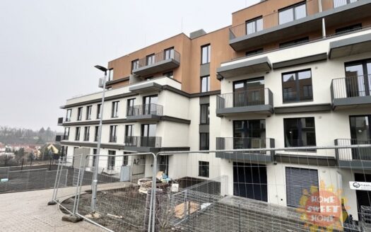 Byt 1+kk, 31 m² – Praha, Řeporyje, ulice Haenkeho 1332 k pronájmu | REALT