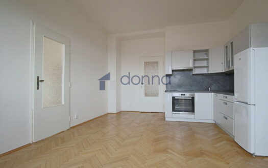 Pronájem bytu 2+kk, 68 m² – Praha, Vinohrady, ulice Šrobárova