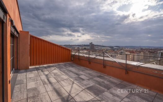 Prodej bytu 4+kk, 92 m² – Praha, Vysočany, ulice Kolbenova