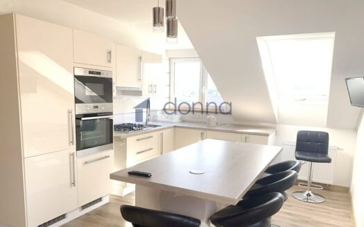 Pronájem bytu 3+kk, 81 m² – Praha, Čakovice, ulice Schoellerova