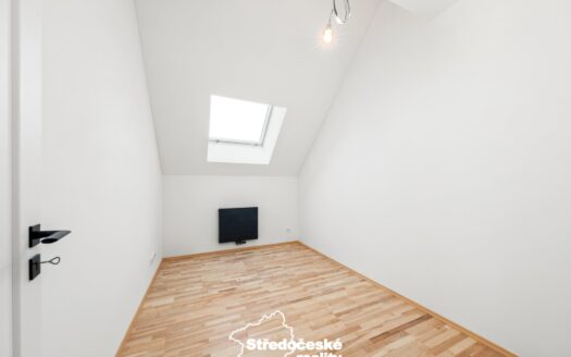 Prodej bytu 3+kk, 59 m² – Praha, Dolní Chabry, ulice Kobyliská