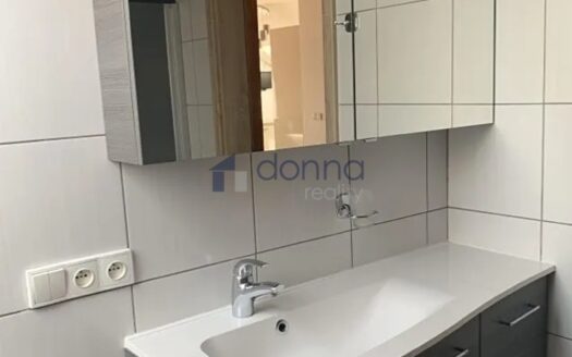 Pronájem bytu 3+kk, 81 m² – Praha, Čakovice, ulice Schoellerova