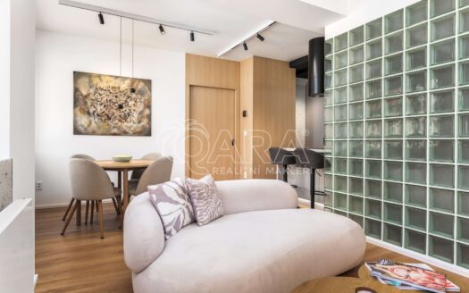 Pronájem bytu 2+kk, 47 m² – Praha, Libeň, ulice Pivovarnická