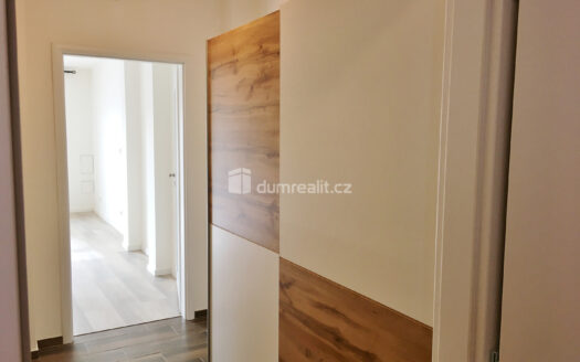 Pronájem bytu 1+1, 46 m² – Praha, Hlubočepy, ulice Pod Žvahovem