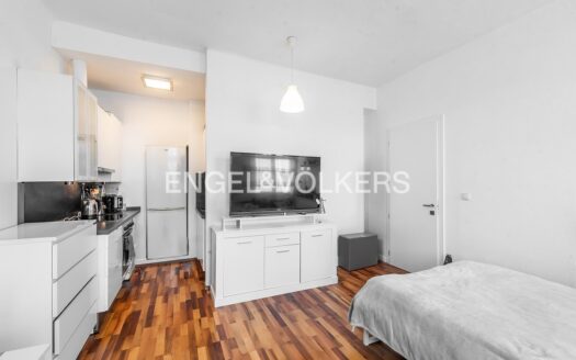 Pronájem bytu 1+kk, 32 m² – Praha, Libeň, ulice Na žertvách