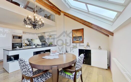 Byt 3+kk, 122 m² – Praha, Nové Město, ulice Nové Město na prodej | REALT