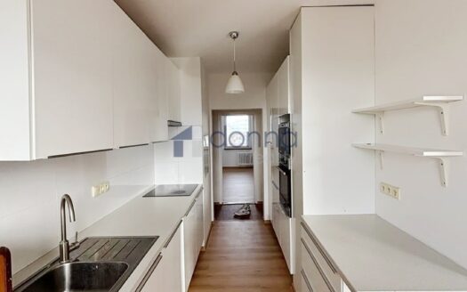 Pronájem bytu 4+1, 86 m² – Praha, Troja, ulice Mazurská