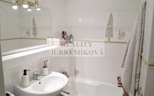 Pronájem bytu 2+kk, 49 m² – Praha, Modřany, ulice Urbánkova