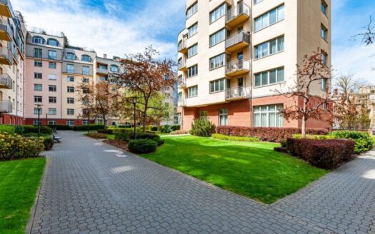 Byt 2+kk, 60 m² – Praha, Vinohrady, ulice U Zvonařky k pronájmu | REALT