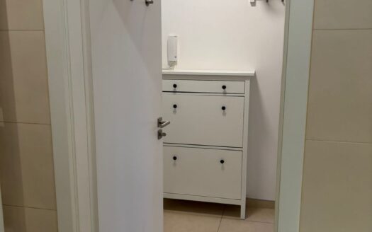 Pronájem bytu 2+kk, 46 m² – Praha, Hlubočepy, ulice Geologická